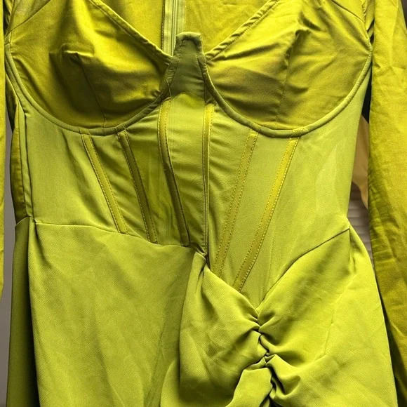 PrettyLittleThing Chartreuse Jumpsuit - Picture 3 of 6